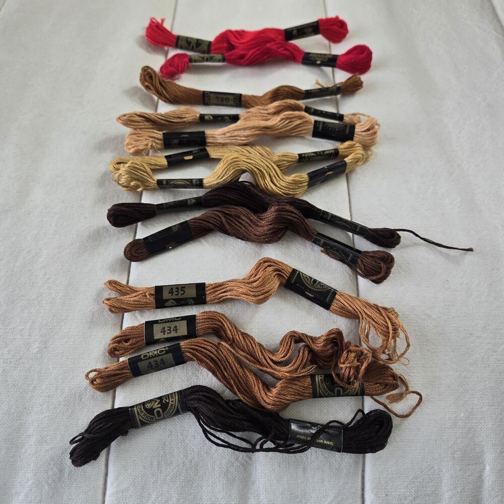 DMC 25 made in‎ France embroidery floss ASSORTED Lot Of 11 Brown/ Red Colors